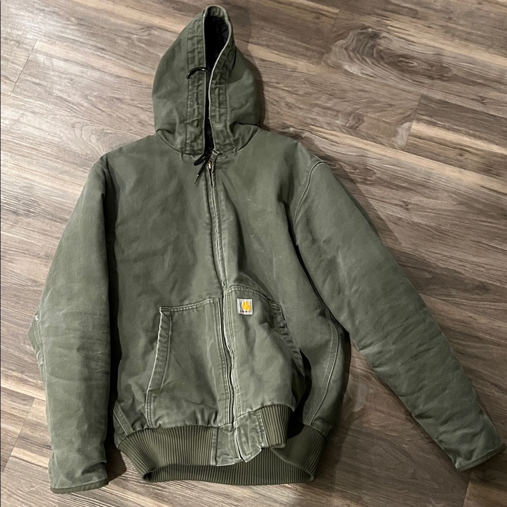 Carhartt insulated jacket
